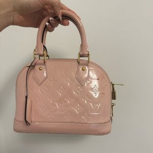SOLD !!! Louis Vuitton alma bb